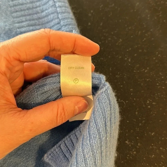 LILY PULITZER 100% Cashmere Baby Blue v-neck Poncho Sweater in Size XS/S - Picture 4 of 10